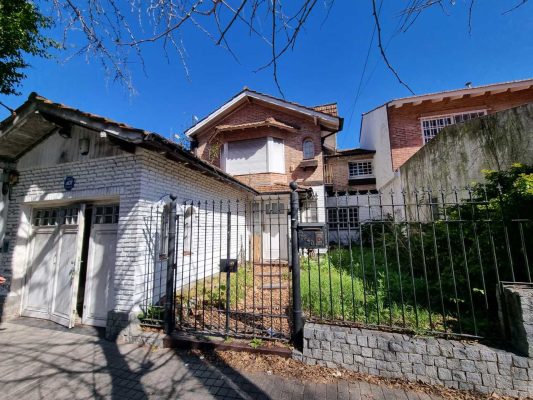 House For Sale Olivos Vte Lopez Garden And Pool