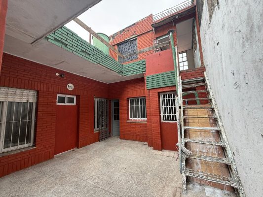 PH For Sale 3-bedroom with Patio and Terrace