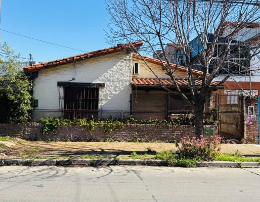 Casa A Refaccionar 3 Ambientes Excelente Zona