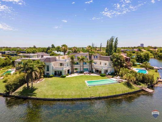 Venta Casa al lago en Castores Nordelta