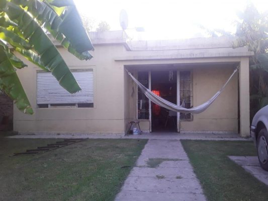 Casa 3 amb. en Venta barrio Baires a Refaccionar