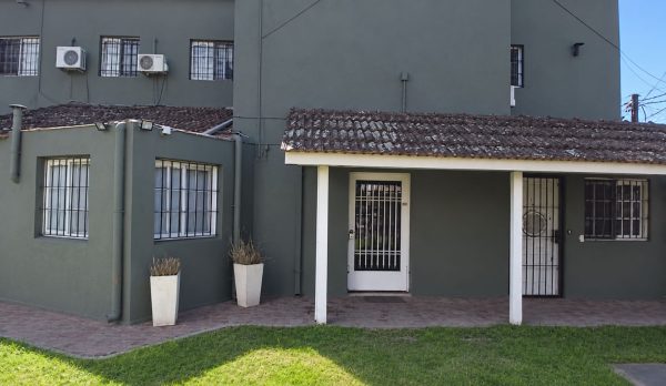 Departamento 3 Ambientes En Beccar- Av Centenario