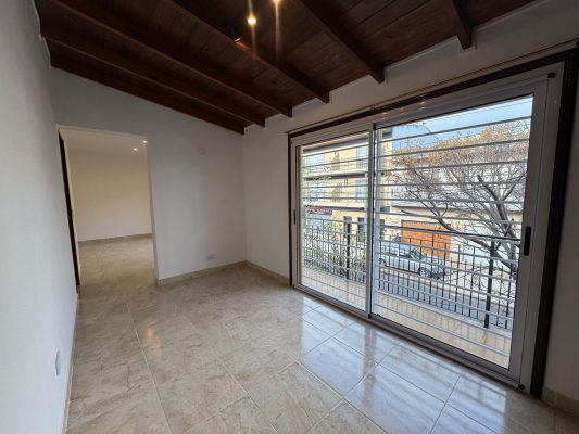 Alquiler/ Departamento 4Amb/Balcon/Patio/Parrilla