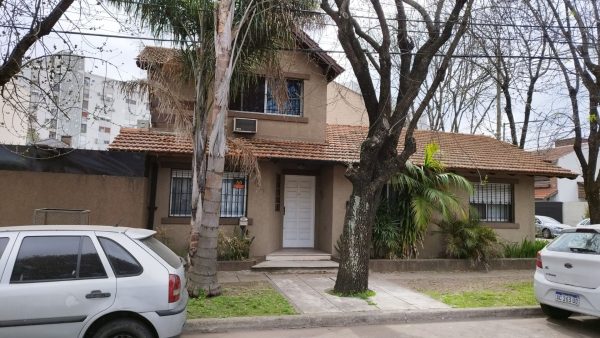 Alquiler Casa 4 dormitorios en Martinez