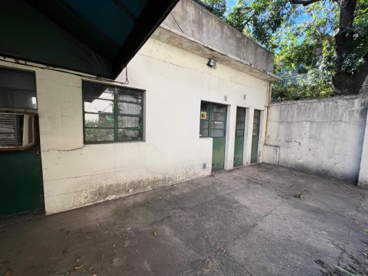 For Sale Warehouse in Munro To Renovate Concrete Slab Roof