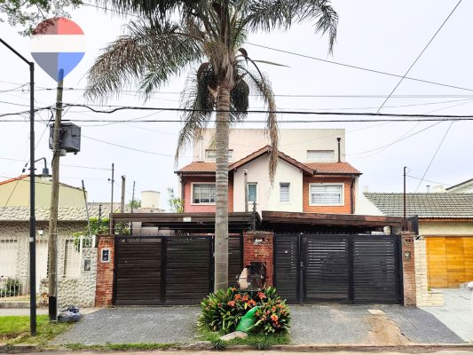 Ventan casa duplex 5 amb parque garage 4 autos