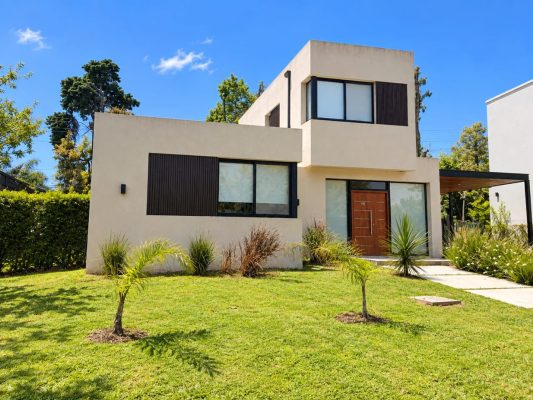 Venta Casa 4 Amb. B° Alvear De Benavidez