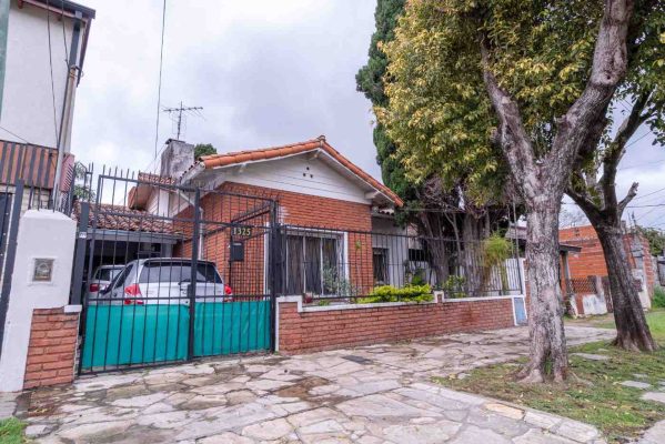 Casa de 4 amb en VENTA en Don Torcuato