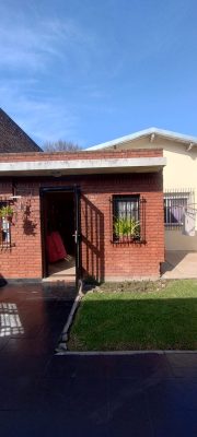 For Sale House 2-bedroom with Garage and BBQ Area