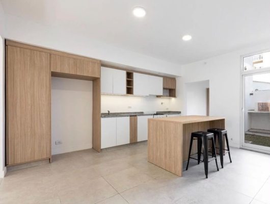 For Sale PH 2-bedroom Front-Facing, Olivos Area