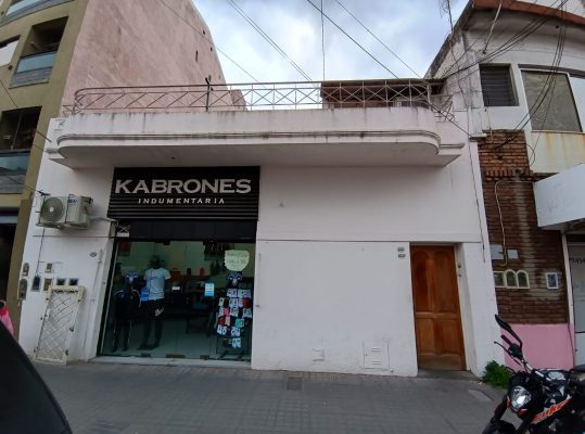 VENTA MUNRO PH 4 AMB C/LOCAL TERRAZA 200m ESTACION