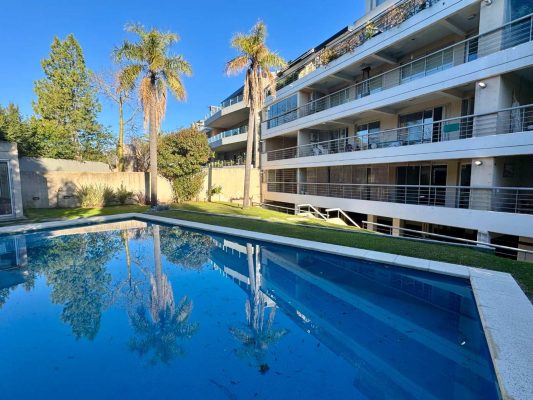 3 ambientes Punta Chica 2 Cocheras Pileta y balcon