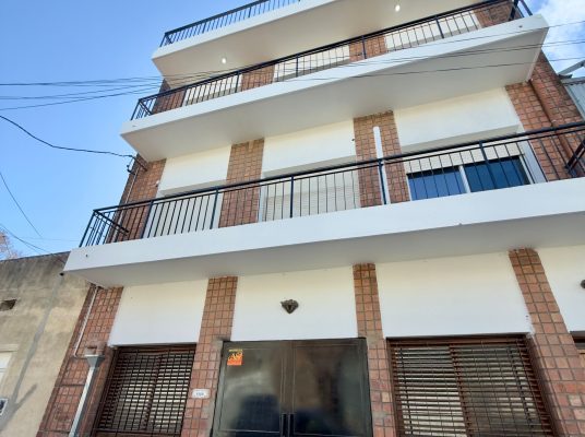Venta Ph En Tigre Con Pileta/Sin Expensas