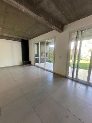 6-Room House for Rent, Martinez