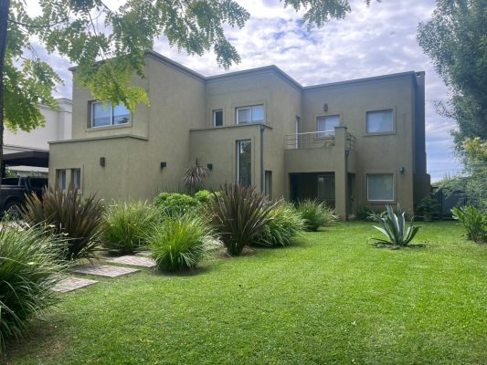 Summer Rental Santa Catalina Neighborhood - Benavidez