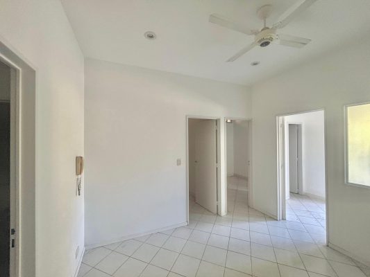 CONSULTORIOS con Patio Exterior en SAN ISIDRO