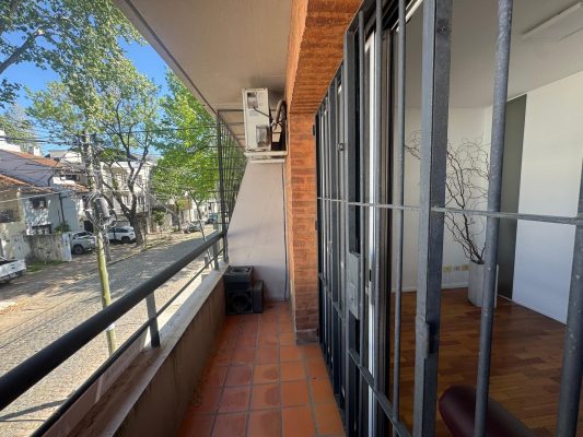 2-room Apartment for Rent with Front Garage, San Isidro