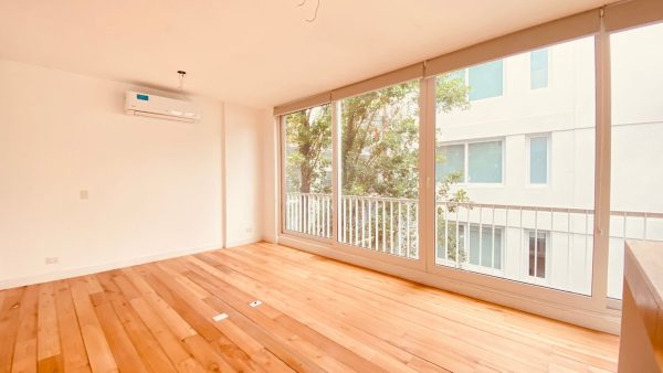 Departamento en Venta-Florida 1 AMB.-c/cochera-A/E