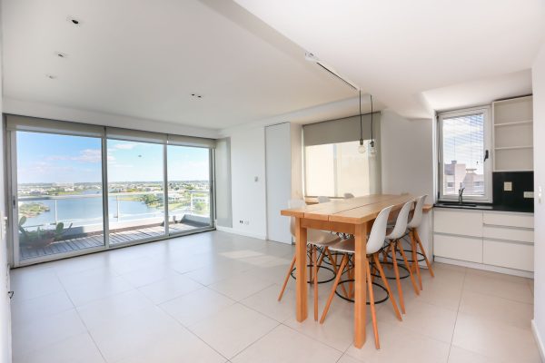 Venta Dpto Tipo Duplex 5Amb/Islas De Golf/Permuta