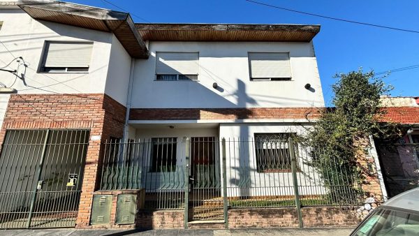 Venta Ph Tipo Casa 4 Amb Olivos Jardin Quincho