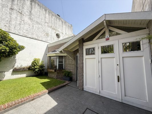 Venta Casa 4 Ambientes Olivos Permuta