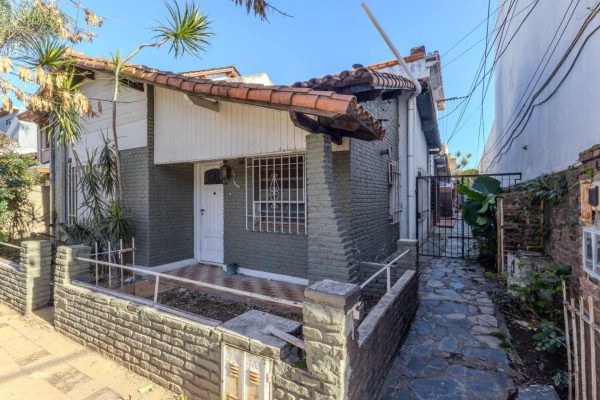 PH 3 Rooms For Rent No HOA Fees Carapachay