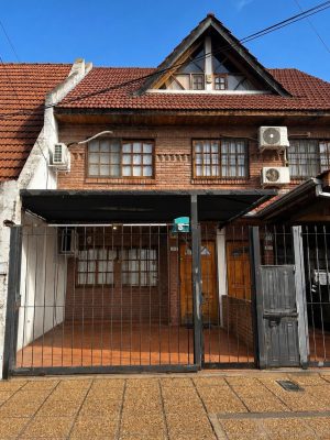 Venta Triplex 5 Amb. J. Ingenieros 5900/Carapachay